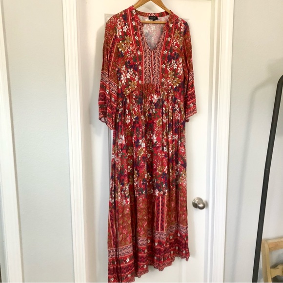 Rollee Flowy Red Floral Dress - Picture 1 of 7